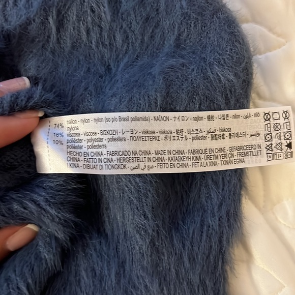 Zara blue sweater - Picture 2 of 4